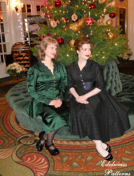 vintage christmas outfits