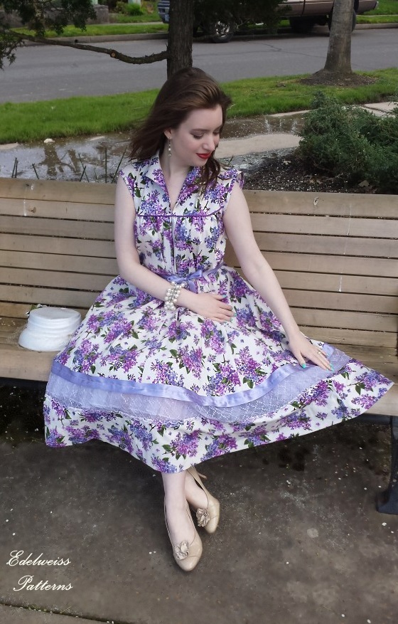 1950s-lilac-dress-6