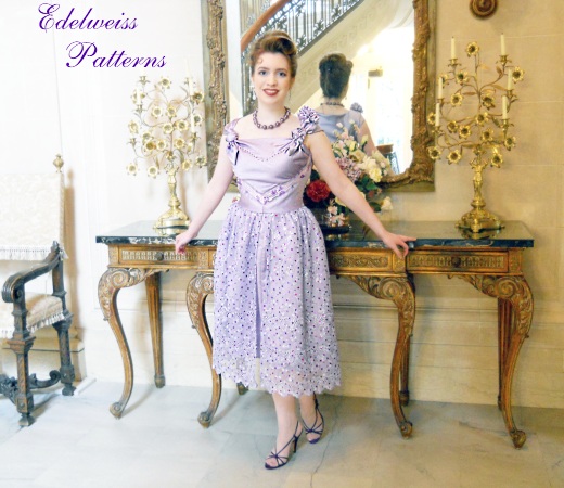 1950s-bridesmaid-dress