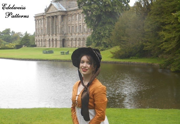 lady wearing regency costume at pemberly