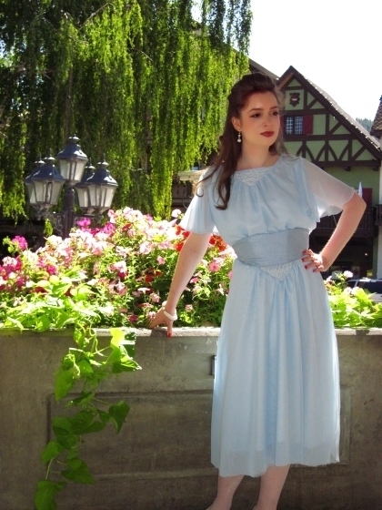 maria's-blue-chiffon-dress-from-the-sound-of-music
