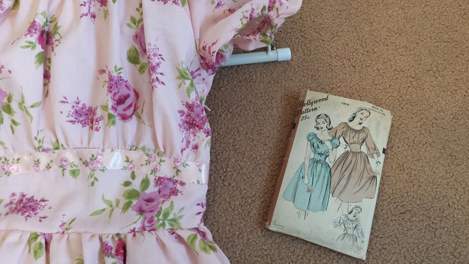 pink-1940s-dress