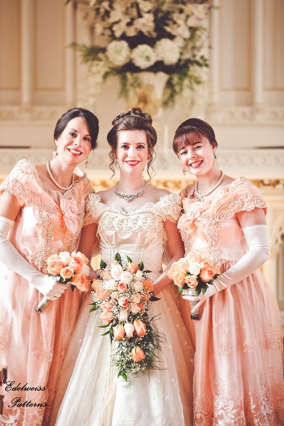 victorian-bridesmaids